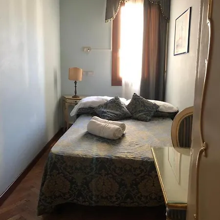 Panzió Alloggi Santa Sofia 4*