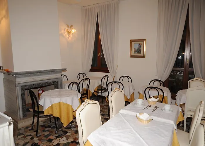 Alloggi Santa Sofia Frühstückspension 3*