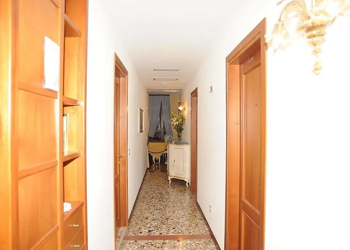 阿洛吉胜塔索非亚酒店