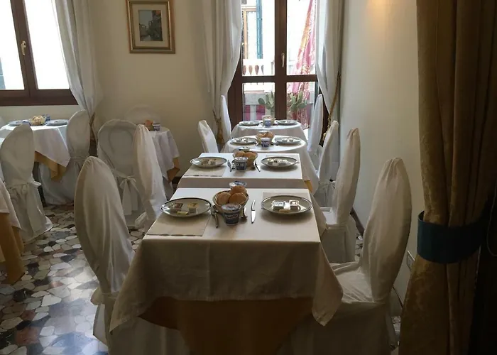 Alloggi Santa Sofia Frühstückspension 3*