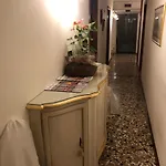 Alloggi Santa Sofia Bed and Breakfast Βενετία