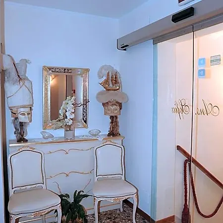 Alloggi Santa Sofia 4*