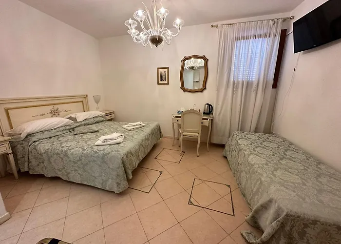 Alloggi Santa Sofia 3*