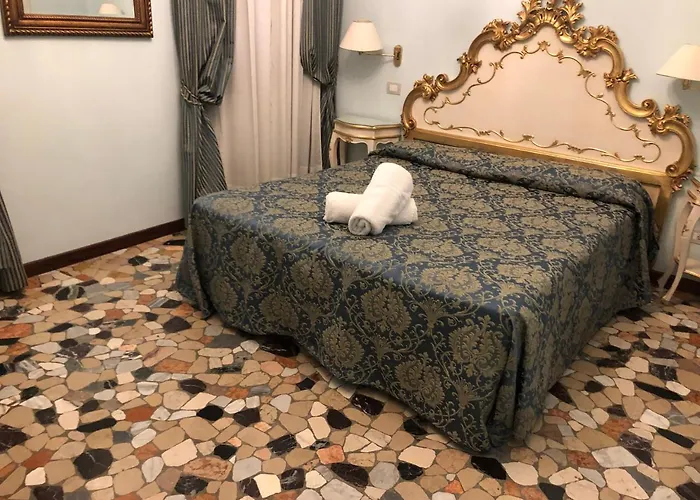 Bed & Breakfast Alloggi Santa Sofia Benátky