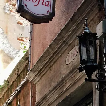 Alloggi Santa Sofia Couette-café